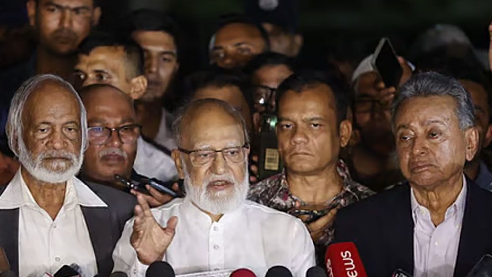 নির্বাচন দেরি হলে স্বৈরাচার ফিরে আসার ক্ষেত্র প্রস্তুত হবে: খন্দকার মোশাররফ