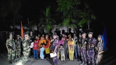 ভারতে আটক ২৪ বাংলাদেশিকে বিজিবির কাছে হস্তান্তর