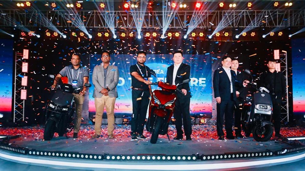 পরিবেশ বান্ধব স্কুটার ইয়াদিয়া এখন বাংলাদেশে