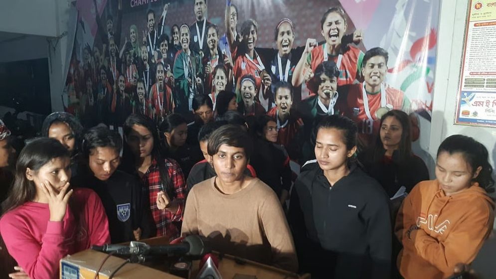 ডাক পেলেন ঋতুপর্ণা-মনিকারা, জায়গা হয়নি সাবিনা-মাসুরাদের