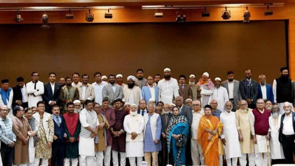 দ্বন্দ্ব-সংঘাত ছেড়ে ঐকমত্যের পথ ধরুন, আরেকটা সরকার গঠন প্রায় অসম্ভব