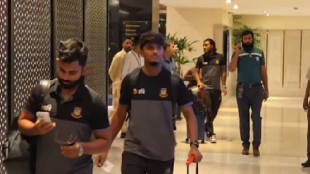 পাকিস্তান পৌঁছেছে বাংলাদেশ দলের বাকিরাও