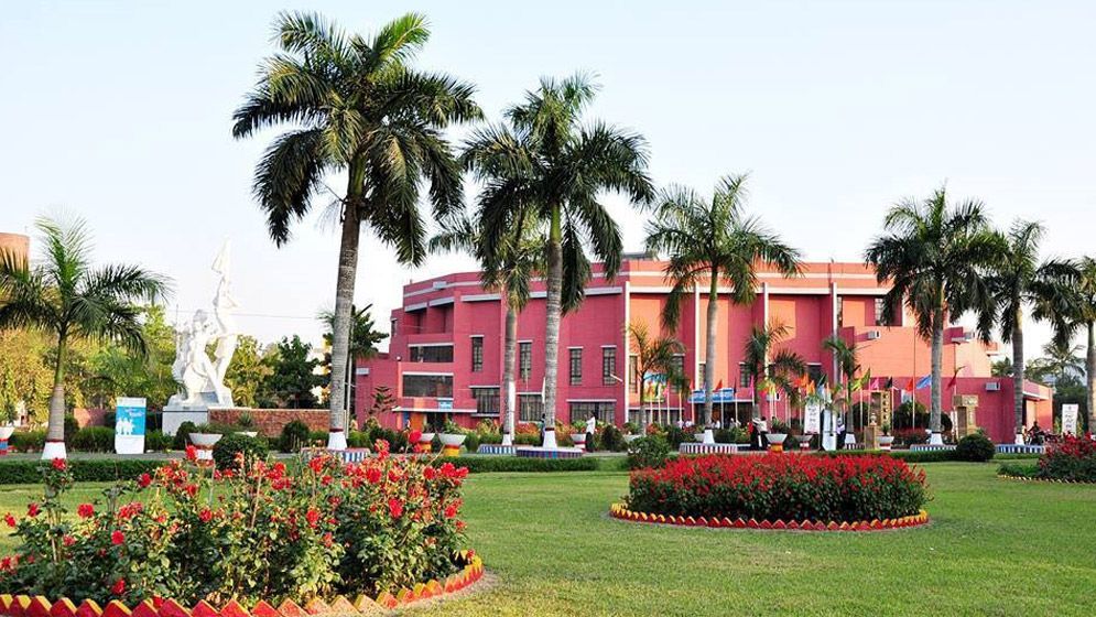 নিষিদ্ধ সংগঠনের সঙ্গে সম্পৃক্ত থাকায় বাকৃবি প্রেসক্লাবের অনুমোদন স্থগিত