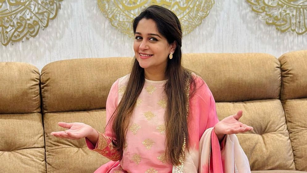 ক্যানসারে আক্রান্ত দীপিকা