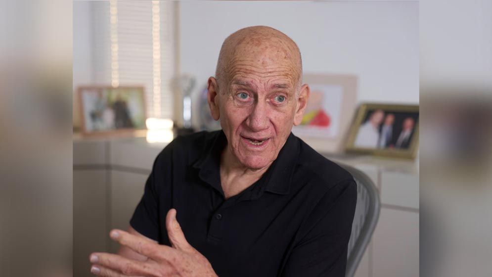 গাজায় যুদ্ধাপরাধ হচ্ছে: ইসরাইলের সাবেক প্রধানমন্ত্রী