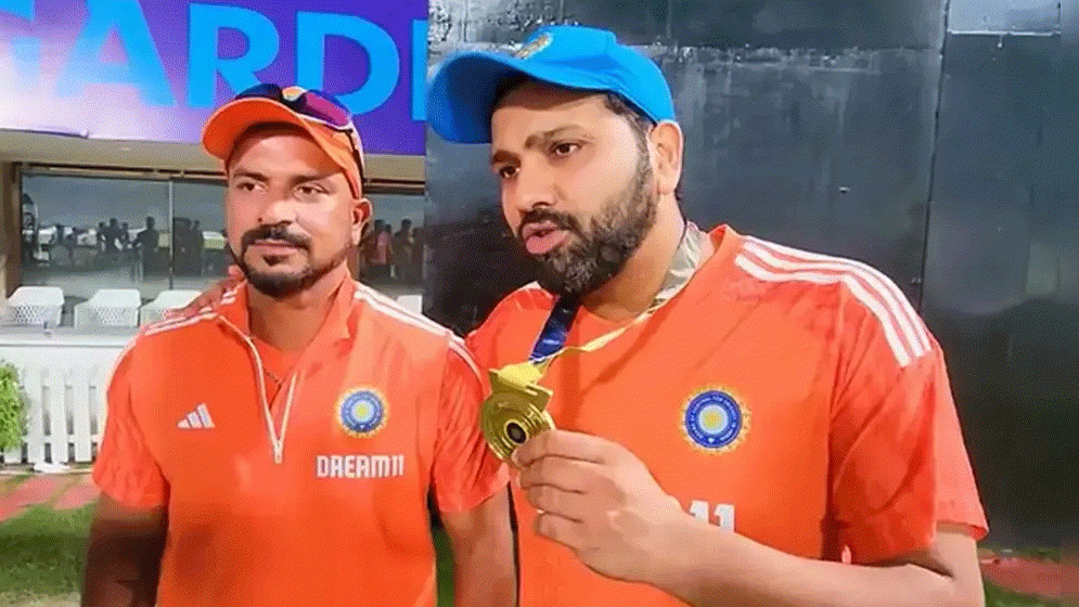 রোহিতের অনুরোধে কোচকে ফেরাল ভারত