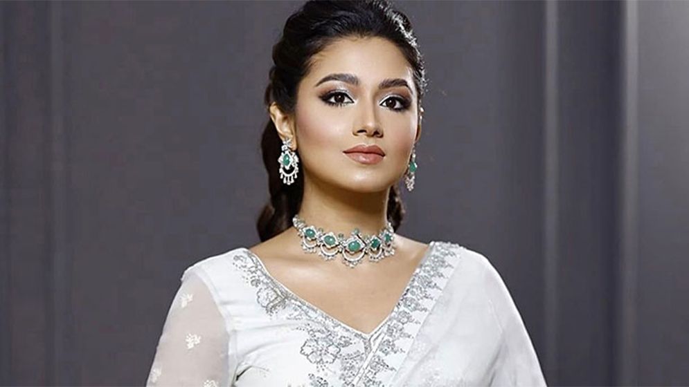 সিনেমা মুক্তির আগে সমালোচনার মুখে ফারিণ