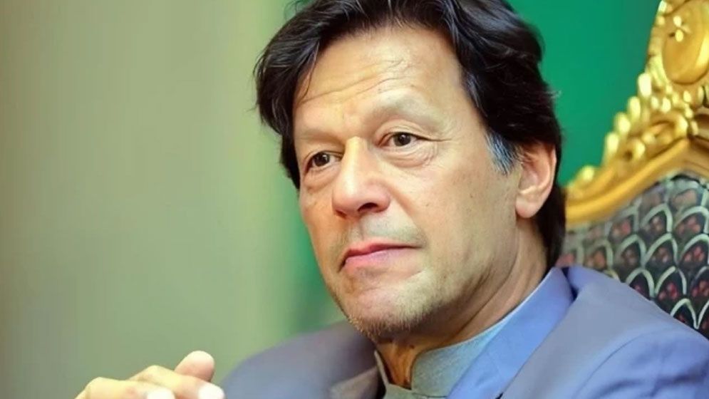‘দাসত্ব মেনে নেব না’ জেল থেকে হুংকার ইমরান খানের