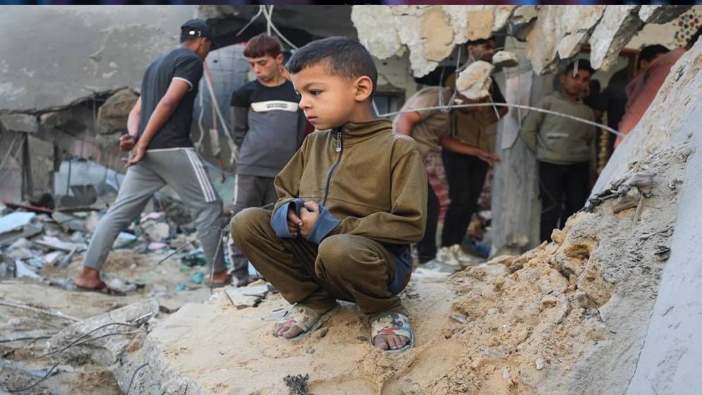 গাজায় ইসরাইলি হামলায় নিহত আরও ৩৭