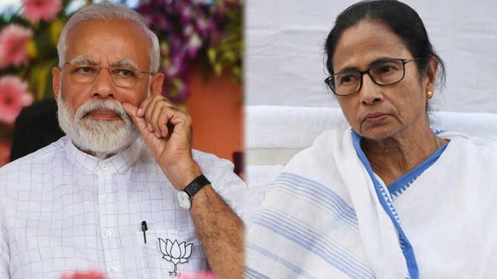 ‘নিজের স্ত্রীকে সিঁদুর দিচ্ছেন না কেন’, মোদিকে প্রশ্ন মমতার