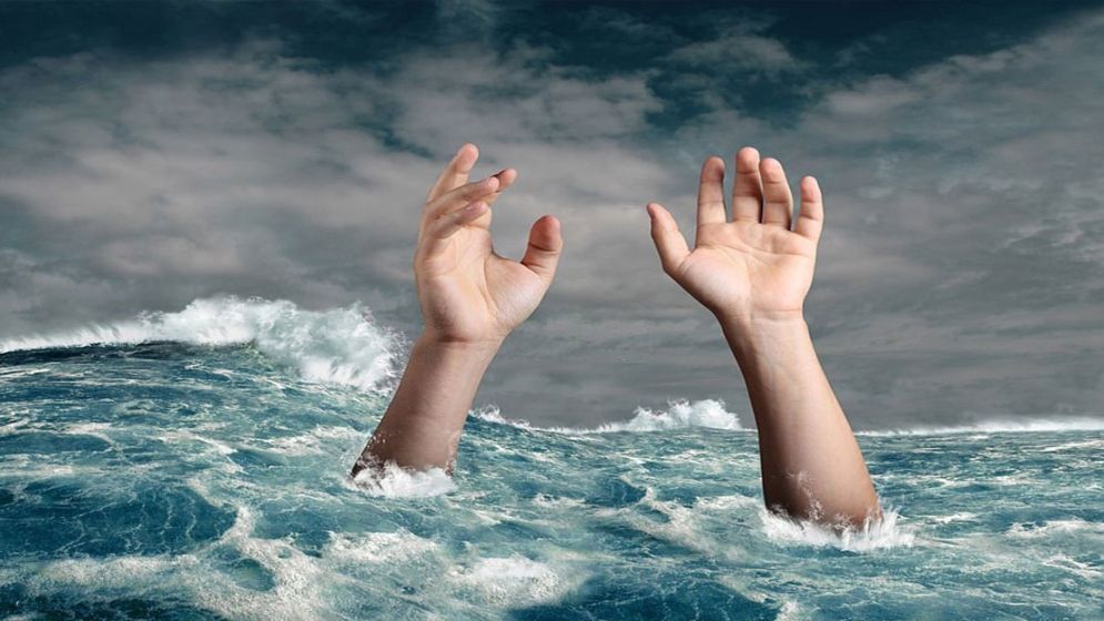 স্রোতের পানিতে ডুবে প্রাণ গেল দুই বোনের