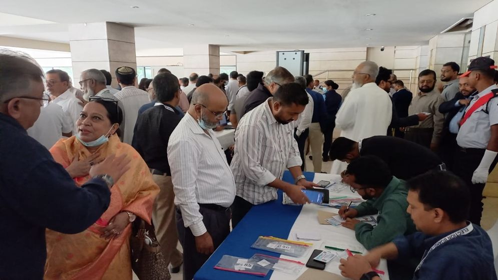 বিজিএমইএ নির্বাচনে ভোটগ্রহণ চলছে