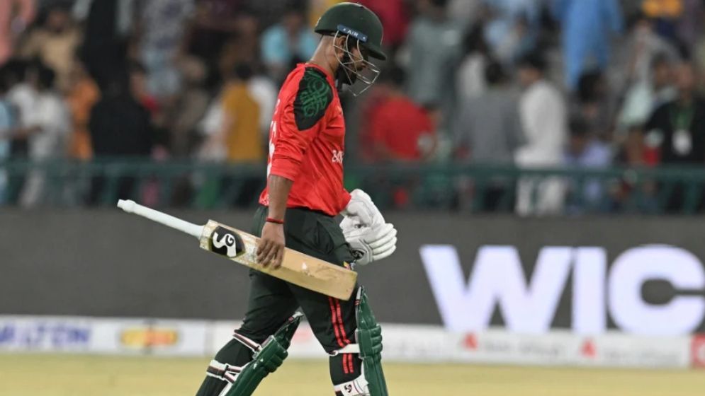 এবার টি-টোয়েন্টি র‍্যাঙ্কিংয়েও ১০-এ নেমে গেল বাংলাদেশ