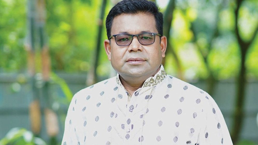 মনির খানের হাতে নতুন ২০ গান