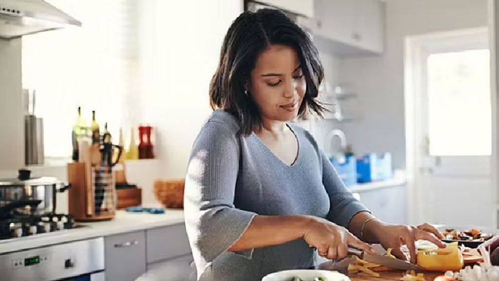 ওজন বাড়াতে ঘি-মাখন নয়, ৩ রকম প্রোটিন শেকই যথেষ্ট