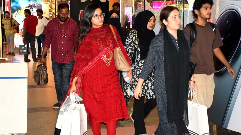 উৎসব আনন্দে যমুনা ফিউচার পার্কে উচ্ছ্বাস