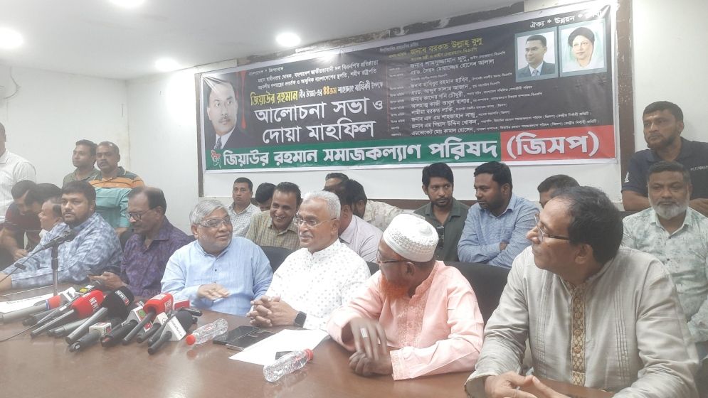 ড. ইউনূসকে নিয়ে যে স্মৃতিচারণ করলেন বুলু