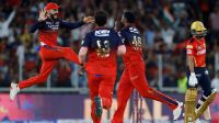 পাঞ্জাবকে হতাশার সাগরে ভাসিয়ে অবশেষে আইপিএল চ্যাম্পিয়ন কোহলির বেঙ্গালুরু