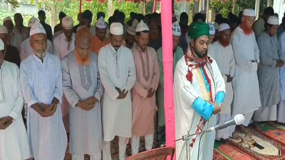 সৌদির সঙ্গে মিল রেখে ফরিদপুরের ১০ গ্রামে ঈদ উদযাপন