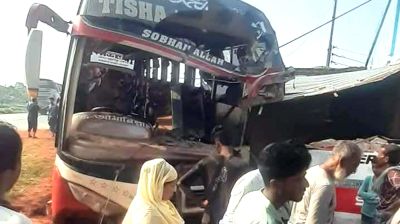 ঈদের আগের দিন তারাকান্দায় সড়কে প্রাণ গেল বাবা-ছেলেসহ ৪ জনের