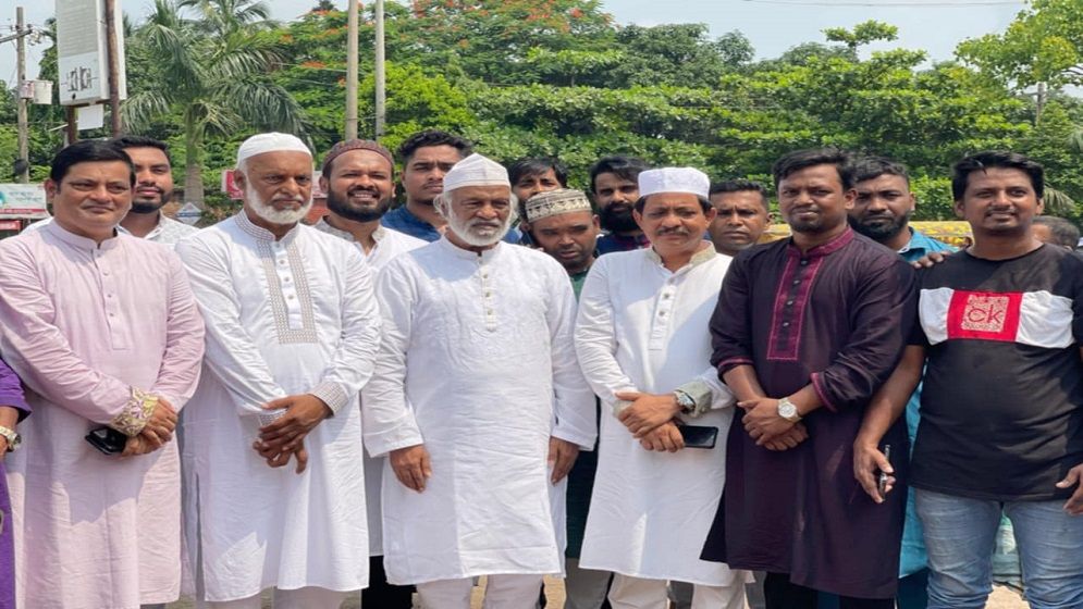 ‘জুলাই শহীদদের মানুষ আজীবন শ্রদ্ধার সঙ্গে স্মরণ রাখবে’