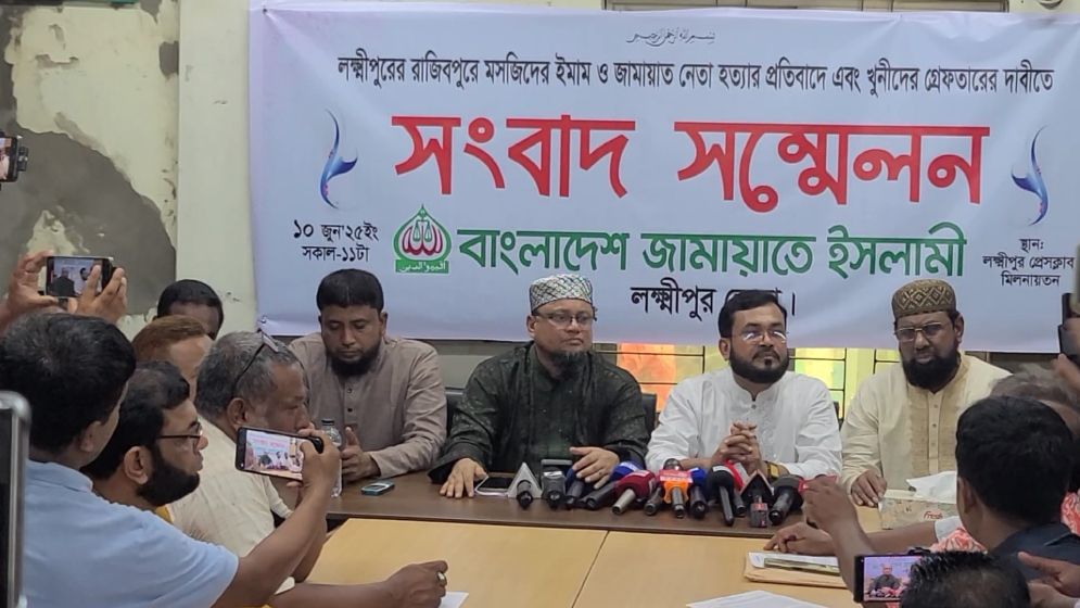 জামায়াত নেতা হত্যাকারীদের বহিষ্কারের প্রতিশ্রুতি রাখেনি বিএনপি: রেজাউল করিম