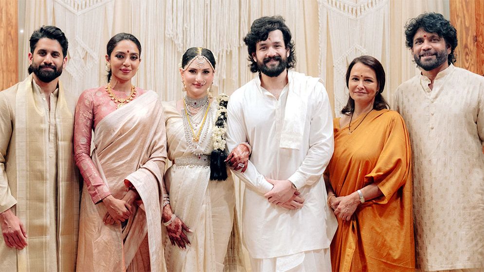 ৯ বছরের বড় জয়নবকে বিয়ে করলেন নাগার ছোট ছেলে আখিল
