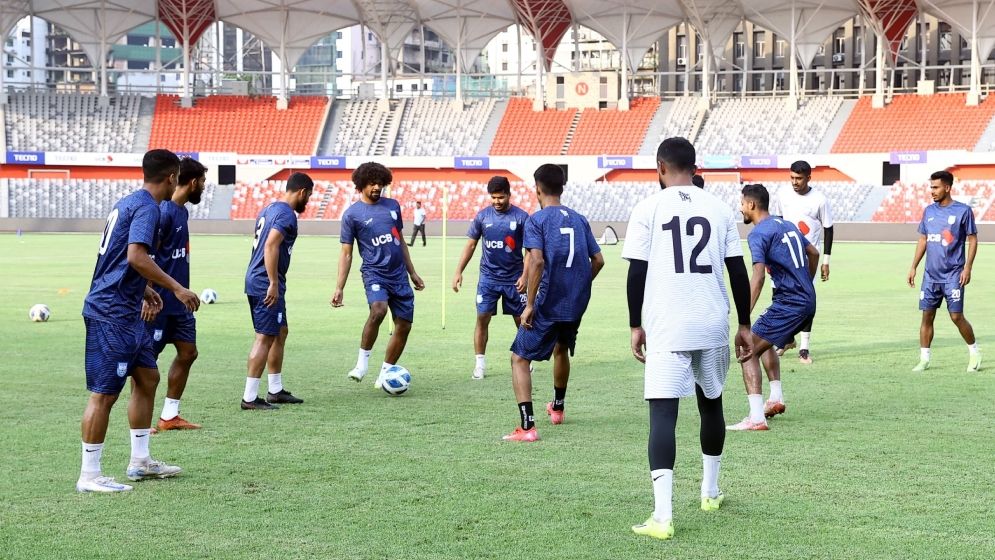 ম্যাচের কয়েক ঘণ্টা আগে স্কোয়াড থেকে বাদ ৩ ফুটবলার