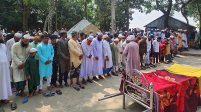 যুগান্তর সাংবাদিক প্লাবনের বোনের দাফন সম্পন্ন