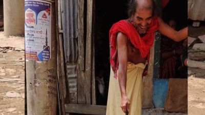 সাপ ধরতে গিয়ে সাপুড়ের মৃত্যু