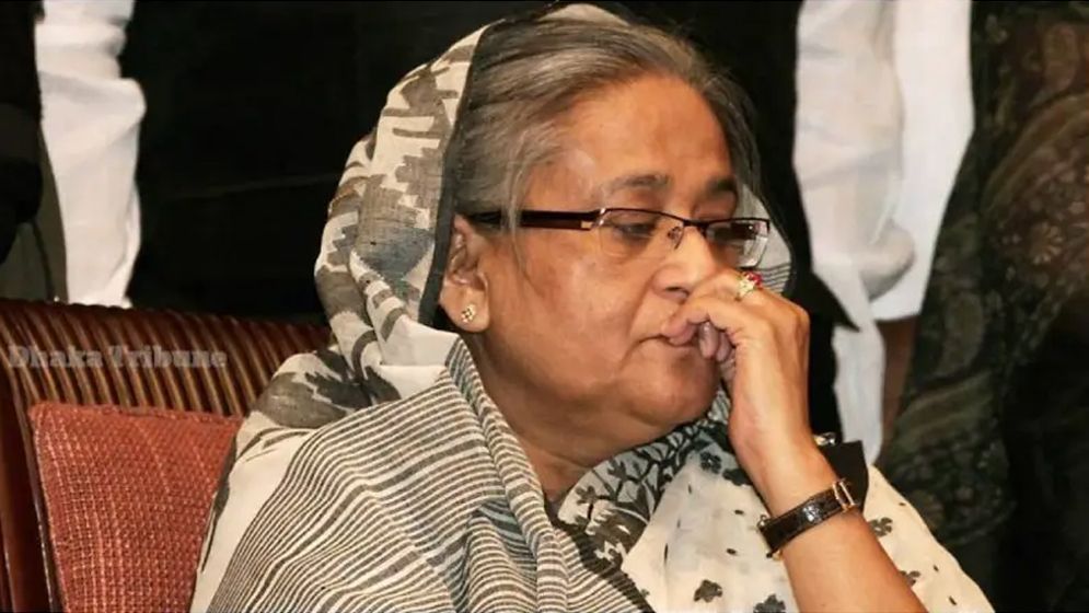 দেশত্যাগের আগে আত্মীয়-স্বজনকে ভুল ইংরেজিতে ক্ষুদে বার্তা দেন হাসিনা
