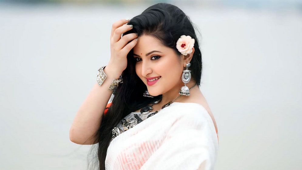 পানি সব ঘোলা করে ফেলেছি: পরীমনি