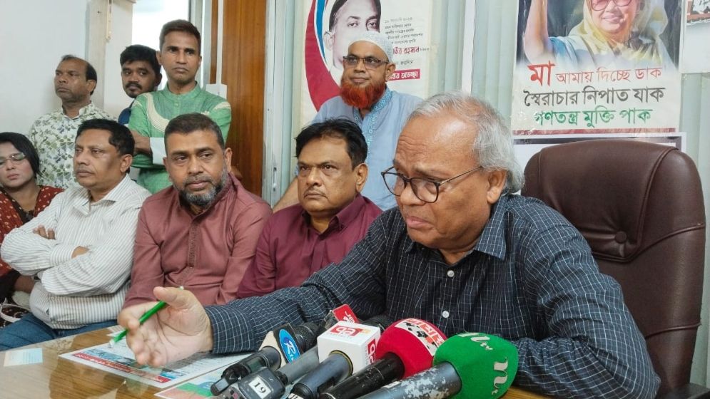 ড. ইউনূস-তারেক রহমানের বৈঠক দেশের রাজনীতিতে সুবাতাস বয়ে আনবে: রিজভী