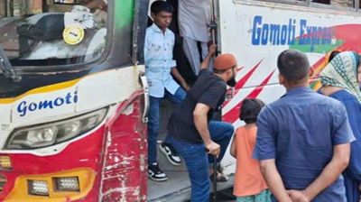 ফের রাজধানীতে বেড়েছে যাত্রীর চাপ