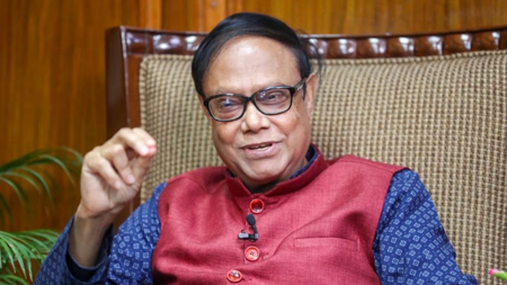 অর্থ পাচারে অভিযুক্তদের সঙ্গে ‘সমঝোতার’ কথা ভাবছে সরকার