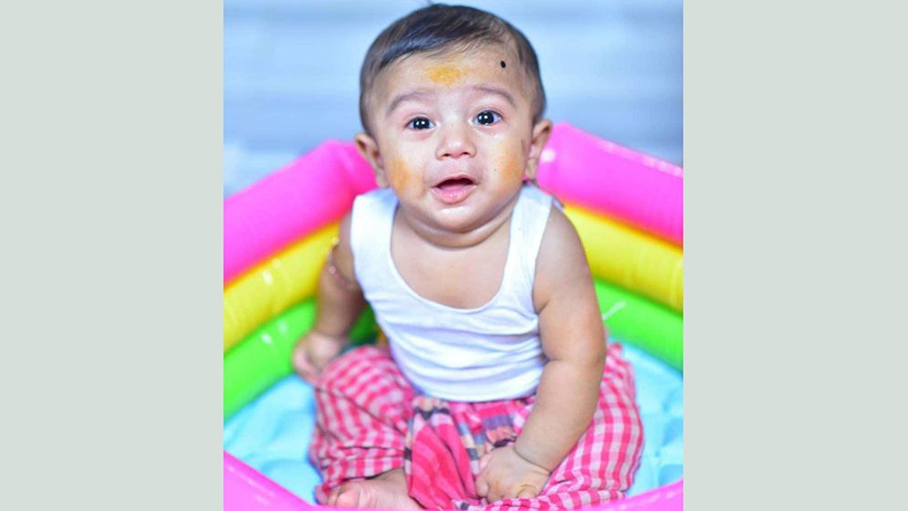 শ্বাসনালিতে খিচুড়ি আটকে শিশুর মৃত্যু