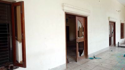 রবীন্দ্র কাছারি বাড়িতে ভাঙচুর, গ্রেফতার ২
