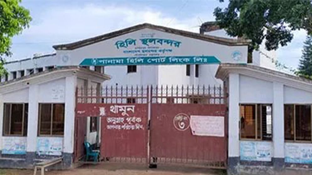 কিট সংকটে হিলি ইমিগ্রেশন চেকপোস্টে করোনা পরীক্ষা বন্ধ