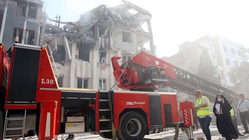 ইরান-ইসরাইল সর্বাত্মক যুদ্ধে কী ঘটতে পারে