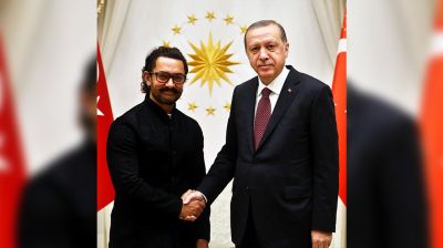 এরদোগানের সঙ্গে করমর্দন: সমালোচনাকারীদের একহাত নিলেন আমির খান