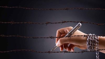 গণমাধ্যমের কালো দিন : আর না ফিরুক অভিশপ্ত সময়