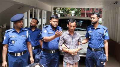 প্রেমের প্রস্তাবে রাজি না হওয়ায় স্কুলছাত্রীকে হত্যা