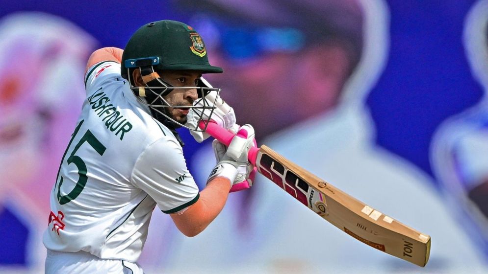 সেই গলেই ভাগ্য ফিরল মুশফিকের, সেঞ্চুরিতে রাঙালেন ‘প্রত্যাবর্তন’