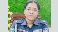 কুমিল্লায় প্রথম নারী ওসি নাজনীন সুলতানা