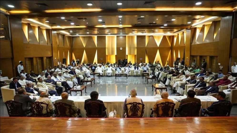 অর্থবিল-আস্থা ভোট ছাড়া স্বাধীনভাবে মতামত