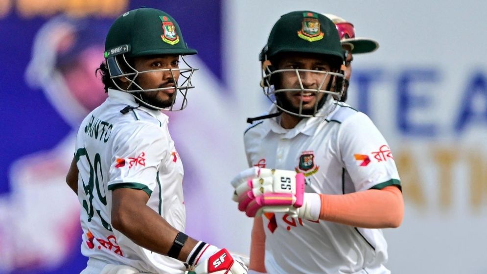 নাজমুল-মুশফিকের সেঞ্চুরিতে গলে বাংলাদেশের গর্জন
