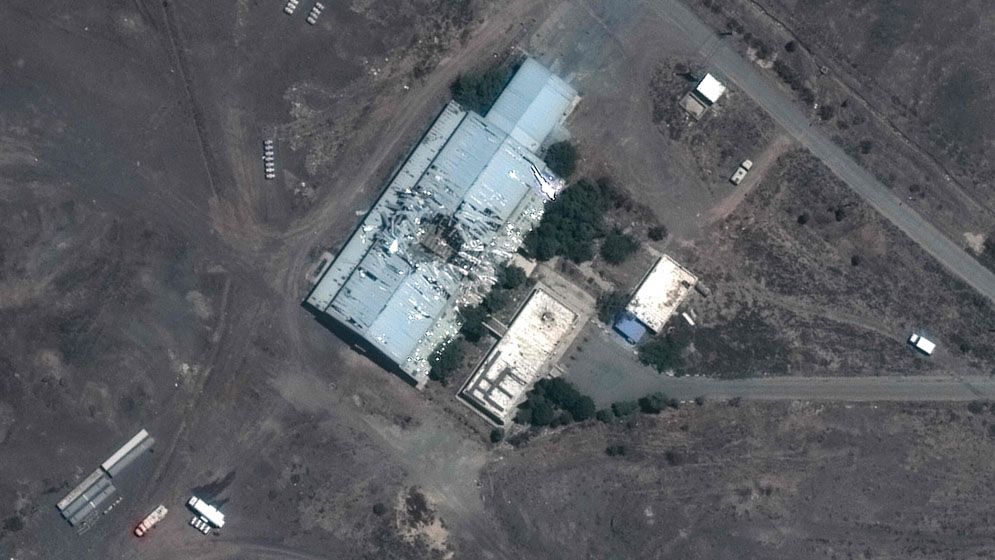 ইরানের পারমাণবিক স্থাপনায় রুশ কর্মীরা, কী করবে মস্কো?