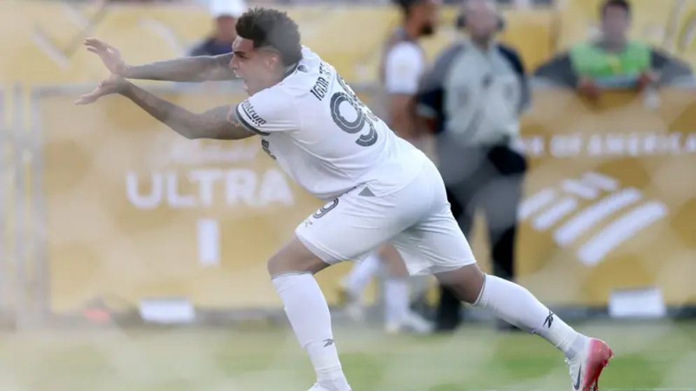 জেসুসের গোলে ইউরোপসেরা পিএসজিকে হারিয়ে দিল ব্রাজিলের দল