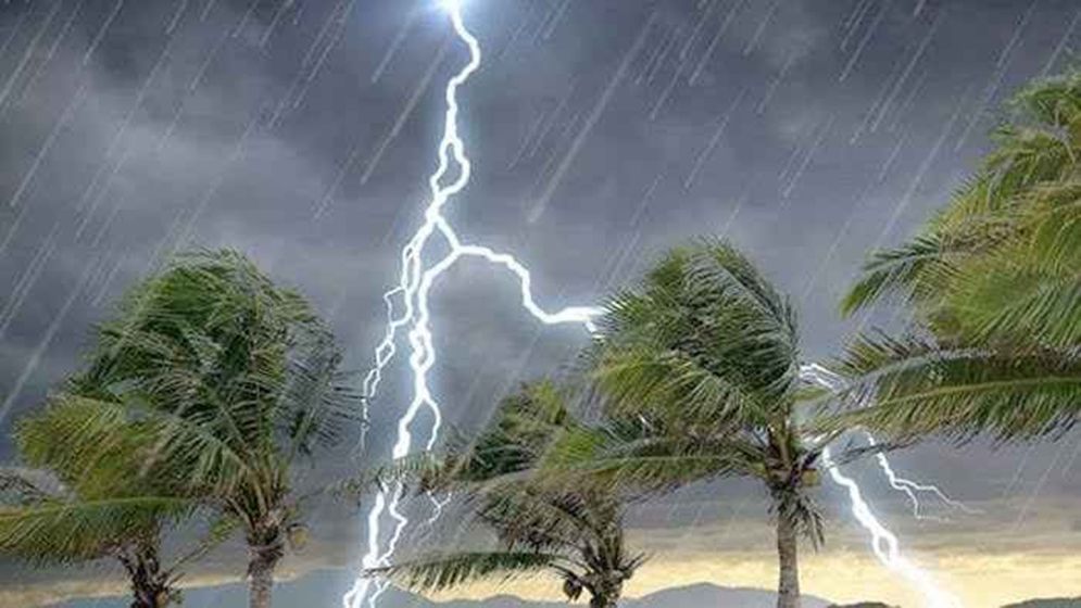 ঢাকাসহ দেশের ১০ জেলায় দুপুরের মধ্যে বজ্রবৃষ্টির আভাস