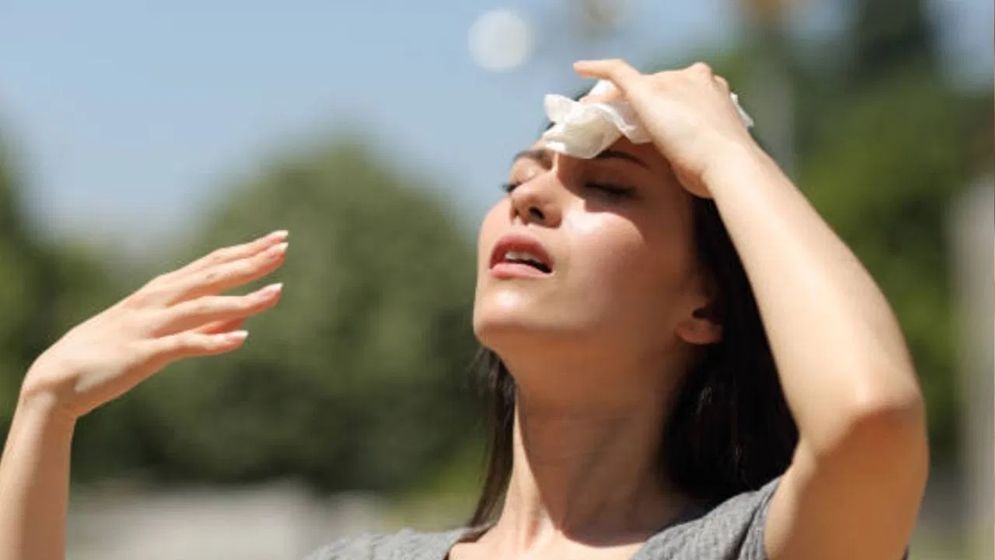 গরমের বড় বিপদ হিট স্ট্রোক